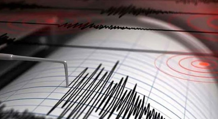 ভোরে ভূমিকম্পে কাঁপল দেশ