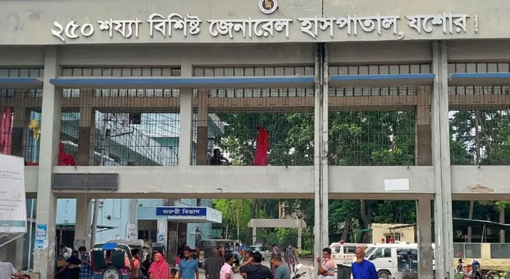 যশোরে পাইলিংয়ের সময় মাটি ধসে প্রাণ গেল শ্রমিকের