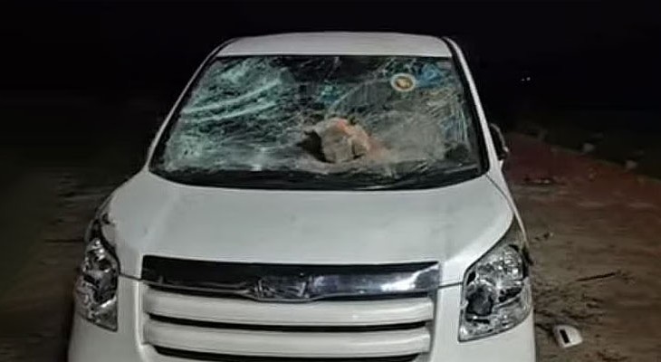 নেত্রকোনায় জামায়াতের এমপিকে অবরুদ্ধ ও গাড়ি ভাঙচুর: মামলা, গ্রেপ্তার ৯