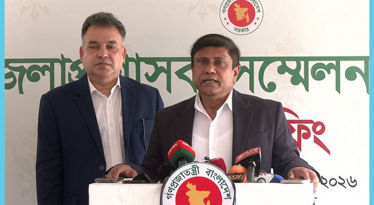 দেশের স্বার্থে সিভিল প্রশাসনের সঙ্গে সমন্বয় করে কাজ করবে সেনাবাহিনী: সামরিক উপদেষ্টা
