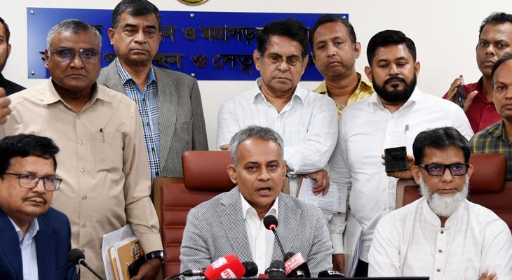 নৌকা ও স্পিডবোট থেকে সরাসরি লঞ্চে ওঠা বন্ধ: শেখ রবিউল আলম