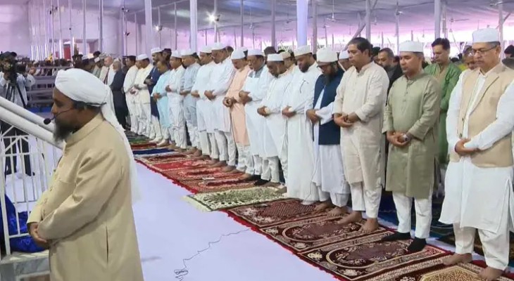 জাতীয় ঈদগাহে ঈদের প্রধান জামাত অনুষ্ঠিত